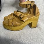 Bed Stu Alba Wood Platform Sandal Leather Yellow Lemon Dip Dye 9 Photo 3