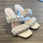 Cream Braided Heals Size 7 Photo 0