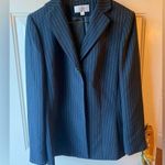 Le Suit Navy Pinstripe Women's Blazer Photo 0