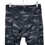 Athleta Pants Women 1X Black Gray Ultimate Camo 7/8 Tight Workout Gym Athleisure Photo 3