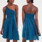 Urban Outfitters Dahlia Asymmetrical Smocked Mini Dress
Teal Sz XL Photo 1