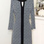 41 Hawthorn Keyhole Printed Shift Dress Black Green Medium Photo 0