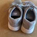 Nike TANJUN 812655-010 GREY/WHITE Running Shoe size 6Y Photo 1