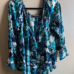 Sami & Jo  Blue and White Floral Blouse size XL Photo 0