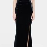 Chiara Boni  Women’s Lis Velvet Trumpet Gown with Satin Panel in Nero size 2 Photo 0