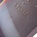 Vivaia Pointed Photo 5