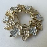 Vintage Sarah Coventry Gold and Silver Tone Circle Leaf Brooch Pin Photo 4