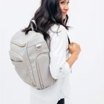 🩷💙Grey Fox Gray Diaper Bag with Gold Accents💙THIS IS BABY BAG 💼 👶 OF QUALITY. Photo 5