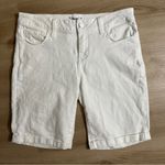 Paige Jax Knee White Denim Size 28 Bermuda Shorts Photo 9
