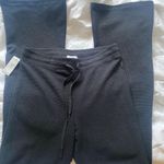 Aritzia TNA leni wafflex pant Photo 0