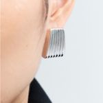 Heaven Mayhem Ribbed Maxi Earrings Silver Photo 3