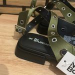 No Boundaries No‎ Boundaries Green Grommet Sandals Size 8 Photo 3