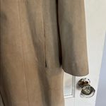 Newport Harbor Tan Leather Button Photo 2