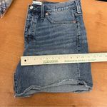 Madewell ,‎ women’s size 31 inch waist, distressed, hem, mini shorts, wide leg Photo 3
