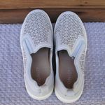 Vionic NWOB  Kimmie Perf Sneakers Photo 2