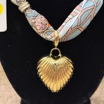 NWT Gemelli Gold Heart Pendant Necklace Multicolor Adjustable Scarf Brand New Green Photo 1
