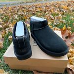 UGG  women’s classic ultra mini booties Photo 5