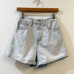 Levi's Women's High Loose Shorts Light Wash Baggy Relaxed High Rise Waist 24 Photo 3