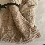 Sonoma the supercozy cowl scarf
Grey Knit Infinity Scarf New OSFA NWT Photo 8