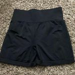 SheIn Seamless Shorts Photo 1