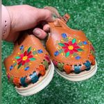 Brown Floral Embroidered Women's Leather Mexican Huarache Sandals Size 6 Photo 4