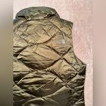 The North Face The Women’s Down 550 Full Zip Jacket Puffer Vest Size Small Photo 5