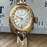 Waltham Vintage Ladies Watch Mechanical Winding Stainless Dial Gold Stretch Band Photo 0