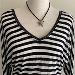 White House | Black Market •WHBM• Double V Dressy Tee, Like new💕 Photo 1