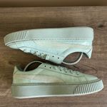 Puma  Basket Platform Patent Leather Women’s Shoe Size 10 #484 Photo 5