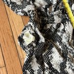 NY & co ROMPER 🩶🤍🖤 Black Size XXL Photo 2