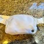 Lululemon Mini Everywhere Belt Bag White Photo 7