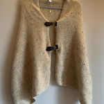 Simply Noelle Noelle Tan Knit Poncho with Buckle Accents Winter Top Pullover OS Photo 0