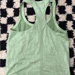 Lululemon SWIFTLY TECH RACERBACK TANK TOP 2.0 *RACE LENGTH Photo 3