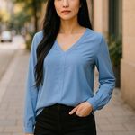 NEW J.Crew Womens Size L Top Light Blue V Photo 0