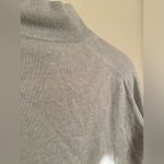 Brunello Cucinelli  Cashmere Silk Blend Turtle Neck Sweater Sz Small Heathered Photo 5