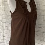 New York And Company New York & Co women M scoopneck to v-cut pleated tank top brown  Photo 3