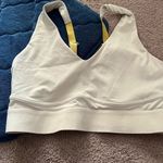 Fabletics  large sports bra Photo 7