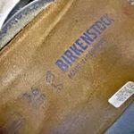 Birkenstock | Gizeh Soft Footbed Leather Metallic Silver White Sole Sandals | 36 Photo 4