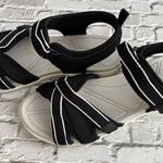 Comfortview  Black White Strappy Velcro Lightweight Strap Sandals Size 9.5 Annora Photo 0