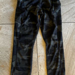 Athleta Athlete 7/8 crops Camouflage Leggings zippers on side size medium Photo 0