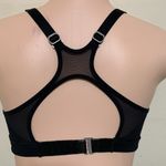 Nike  Dri-Fit woman yoga strap sport bra size XS look at all pics black Photo 3