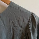 Selfie Leslie - sage green romper Photo 10