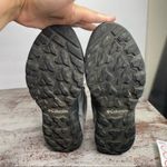 Columbia  Grey & Purple Low Top Hiking outdoor shoes 7.5 Photo 3