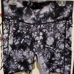 PINK - Victoria's Secret NWT Pink high waist no seam Biker Shorts Photo 3