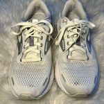 Brooks adrenaline gts 22 white and gray size 8 Photo 0