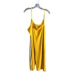 Full Circle Women's Shorts Romper Yellow Size 3X Photo 1