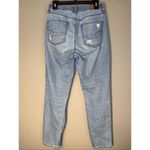 American Eagle  light wash distressed mom jeans size 6 #686 Photo 7