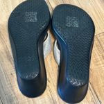 Skechers Cali Women's Thong Wedge Sandals Silver Glitter Comfort Slides Size 6 Photo 3