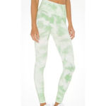 Free People  Electric Pistachio Good Karma Tie Dye Leggings NWT Size M/L Photo 1