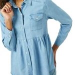 Hayden Chambray Pearl Snap Top Ruffle Hem Western Yoke Size M Rodeo Festival Photo 0